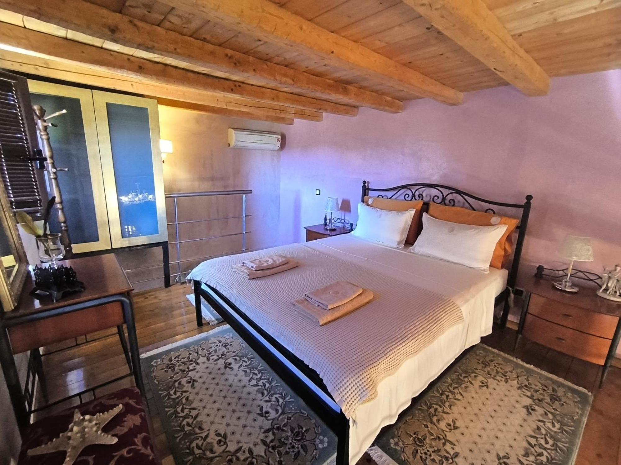 Donquihotel Chalet Karvounades Экстерьер фото
